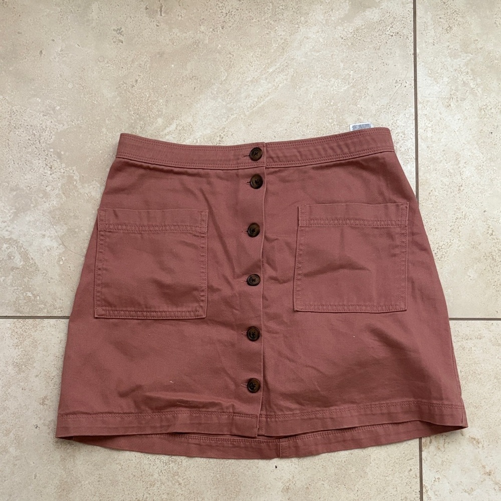 Old Navy Mini Skirt in dark pink